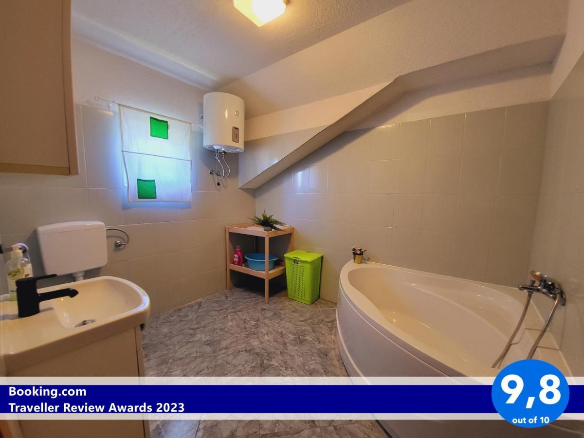 Apartment Beverly Kozino - By The Sea With Free Parking Bagian luar foto
